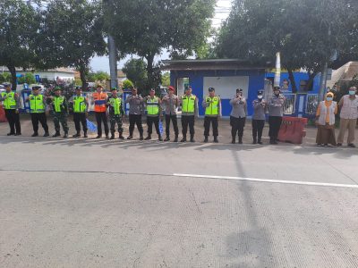 Berikan Pelayanan Pemudik, Koramil 1611 Losarang Melaksanakan Pengamanan Menjelang Hari Raya Idul Fitri 1446 H/2025 M
