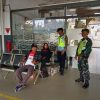 Sambut Hari Raya Idul Fitri 1446, Koramil 1604 Jatibarang Melaksanakan Pengamanan di Stasiun Jatibarang