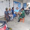 Personil Koramil 1608 Karangampel Melaksanakan Komsos Dengan Masyarakat Desa Karangampel Kidul