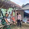 Tingkatkan Sinergitas TNI-Polri, Babinsa Koramil 1603 Lohbener Bersama Babinkamtibmas Komsos Dengan Masyarakat