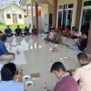 Melalui kegiatan Komsos, Personil Koramil 1601 Indramayu Menghimbau Masyarakat Untuk Bergotong Royong