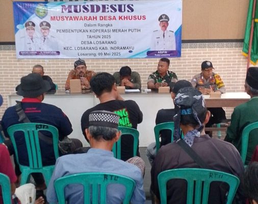 Koramil 1611 Losarang Menghadiri Kegiatan Musyawarah Desa khusus Pembentukan Koperasi Desa Merah Putih