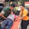 Kopda Suhardi, Bantu Evakuasi Laka Lantas Mobil Dumturk Dengan Sepeda Motor di Pertigaan Widasari