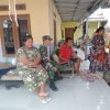 Bahas Kondusifitas, Babinsa Koramil 1611 Losarang Komsos Bersama Masyarkat Desa Cemara kulon