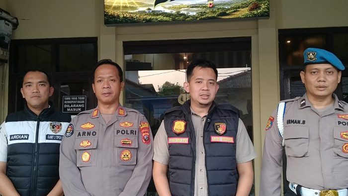 ‎‎Tangkap Pelaku Penganiayaan Dengan Celurit Di Indramayu, Polisi Imbau Warga Tak Terprovokasi‎‎